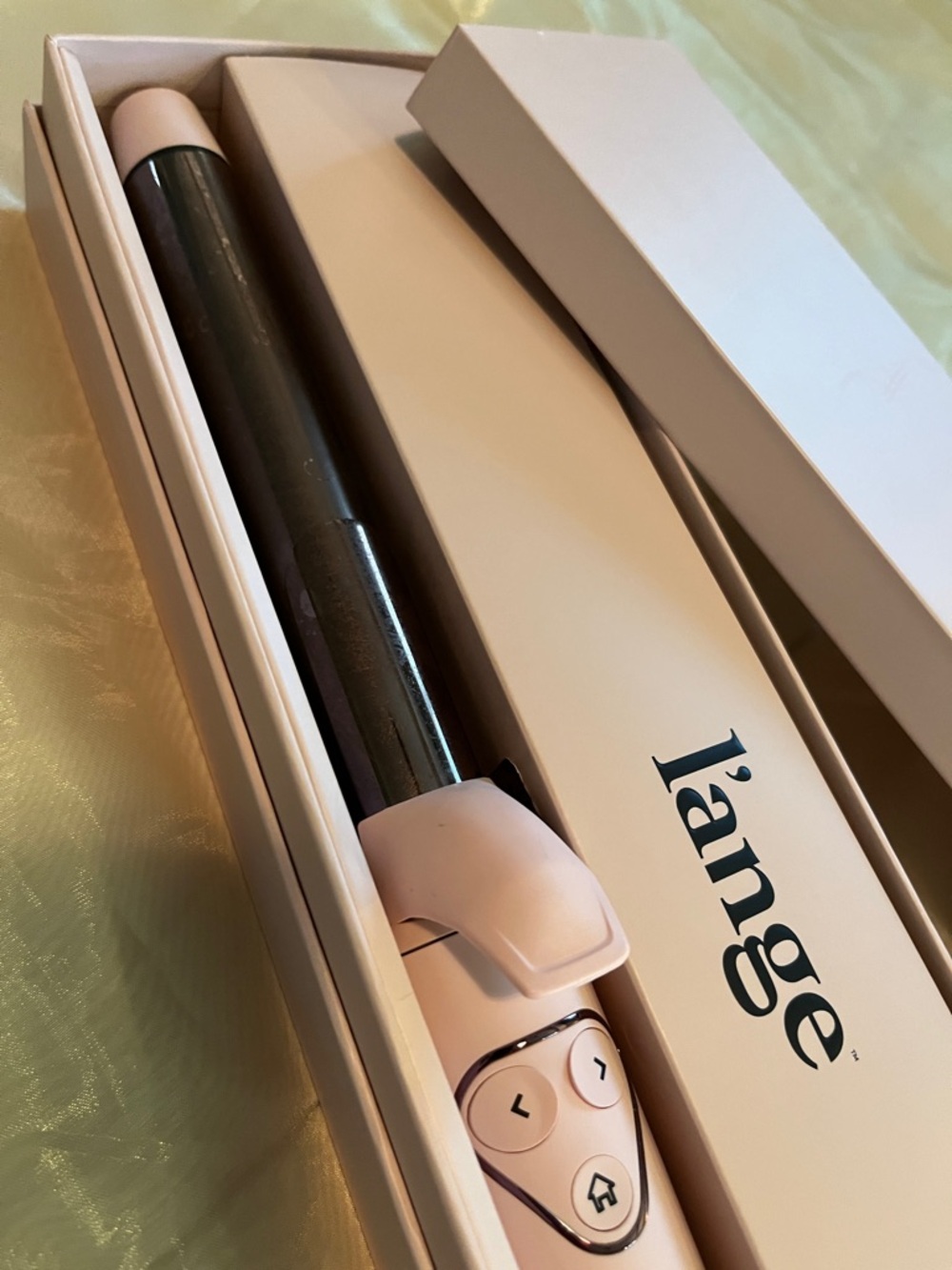 L’ange Curling Iron 25MM Titanium Rotating Curling Iron, Blush - Picture 8 of 11